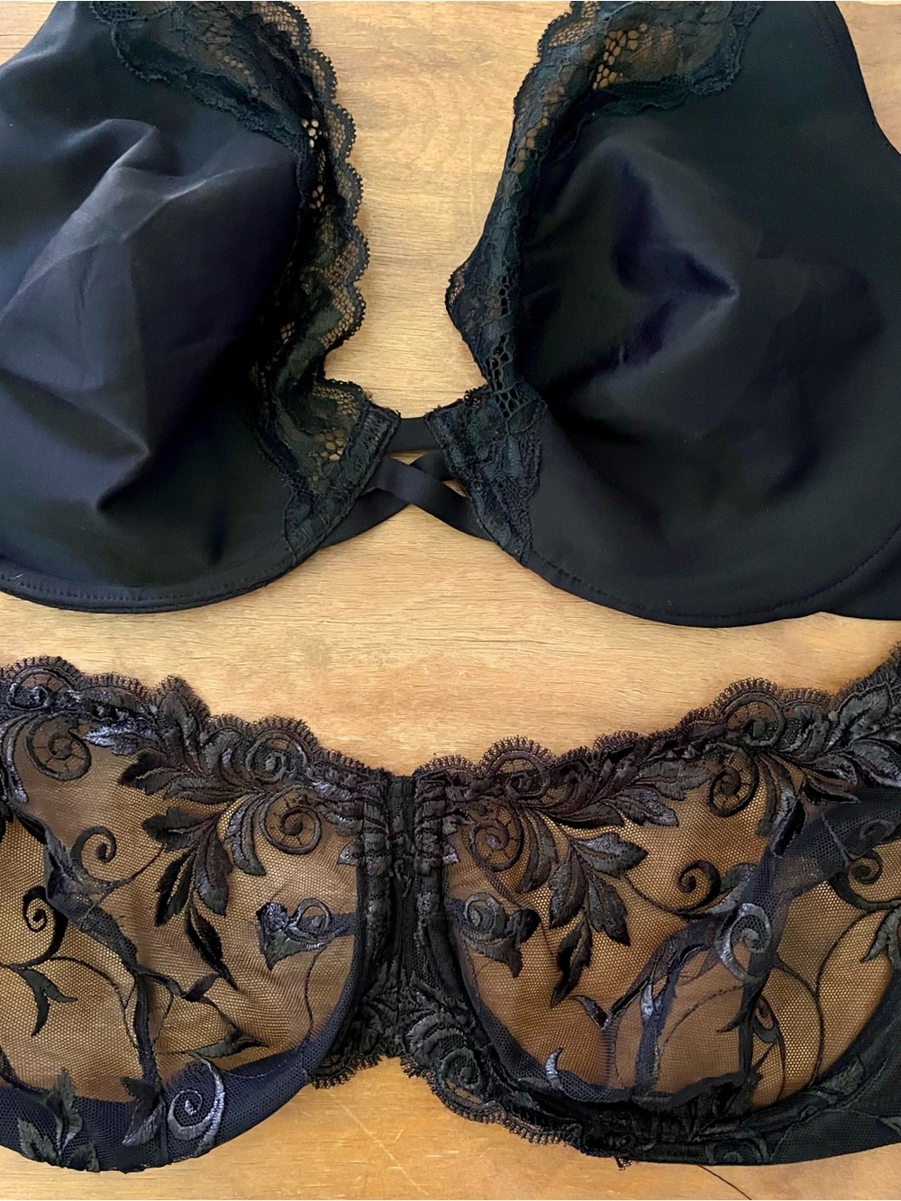 2 Soma Black Lace Underwire Bras